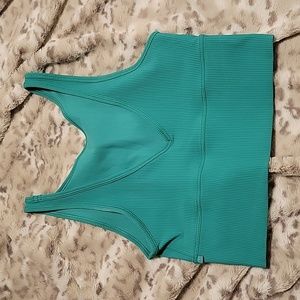 Lululemon Power Pivot Sz 6